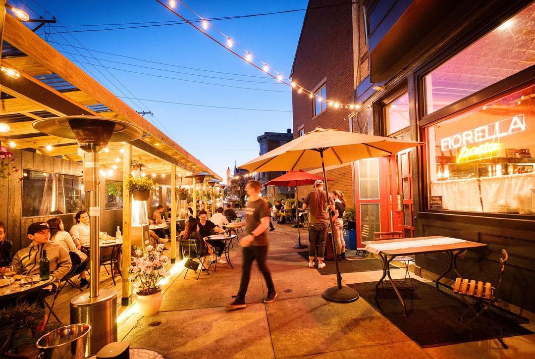 Cover Image for Outdoor Dining Guide: Philadelphia 2021