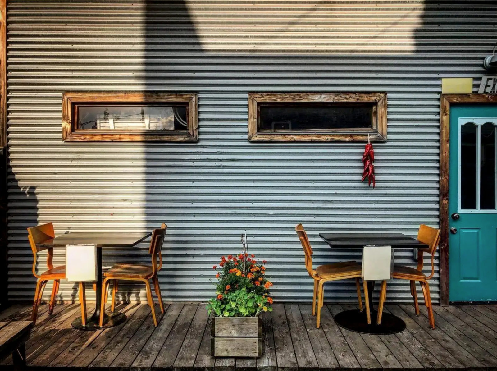 Cover Image for Outdoor Dining Guide: Toronto 2021