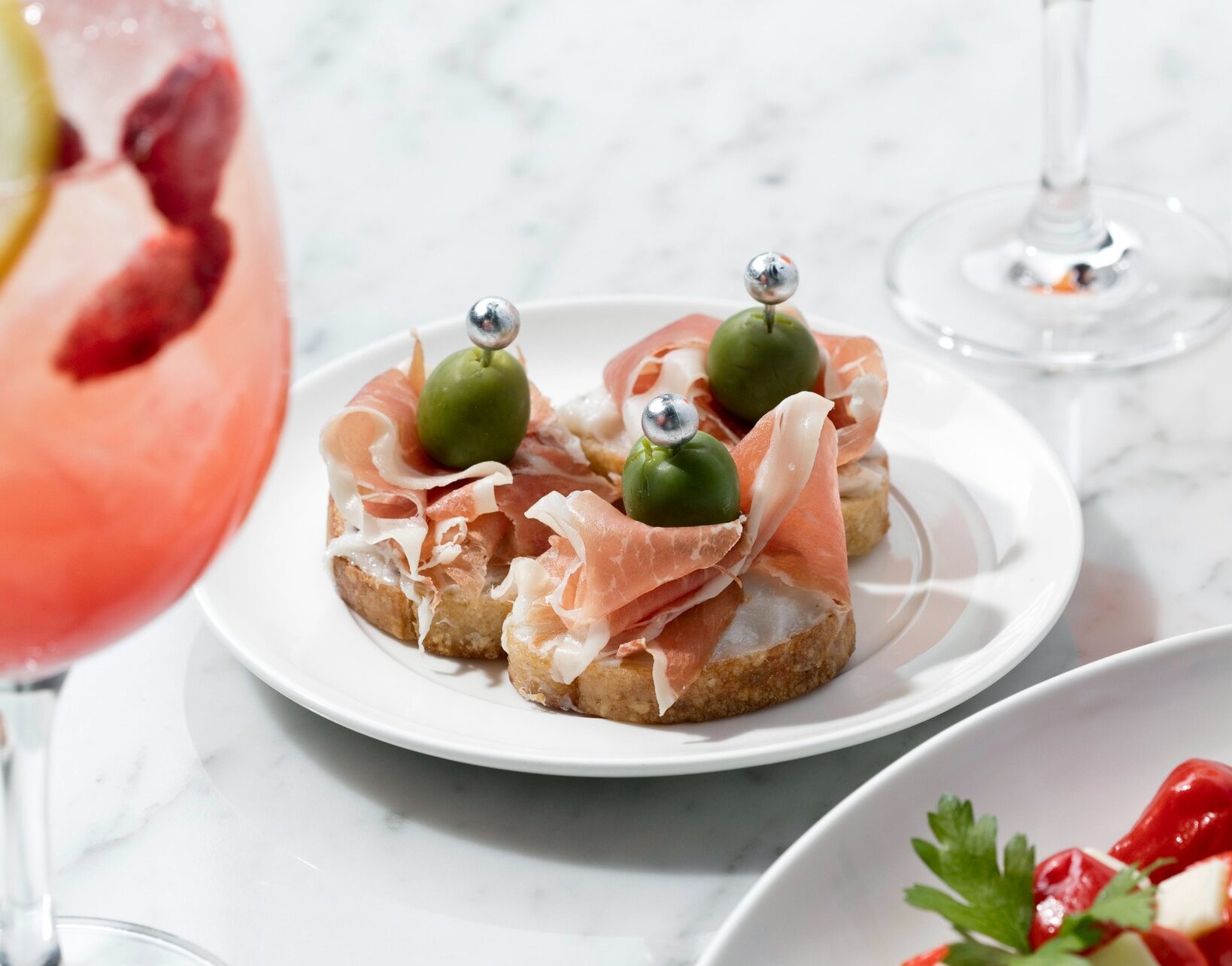 Cover Image for Aperitivo Hour